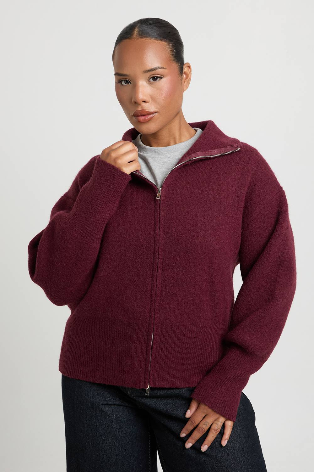 boohoo Women's Plus High Neck Zip Through Cardigan in Plum by boohoo
