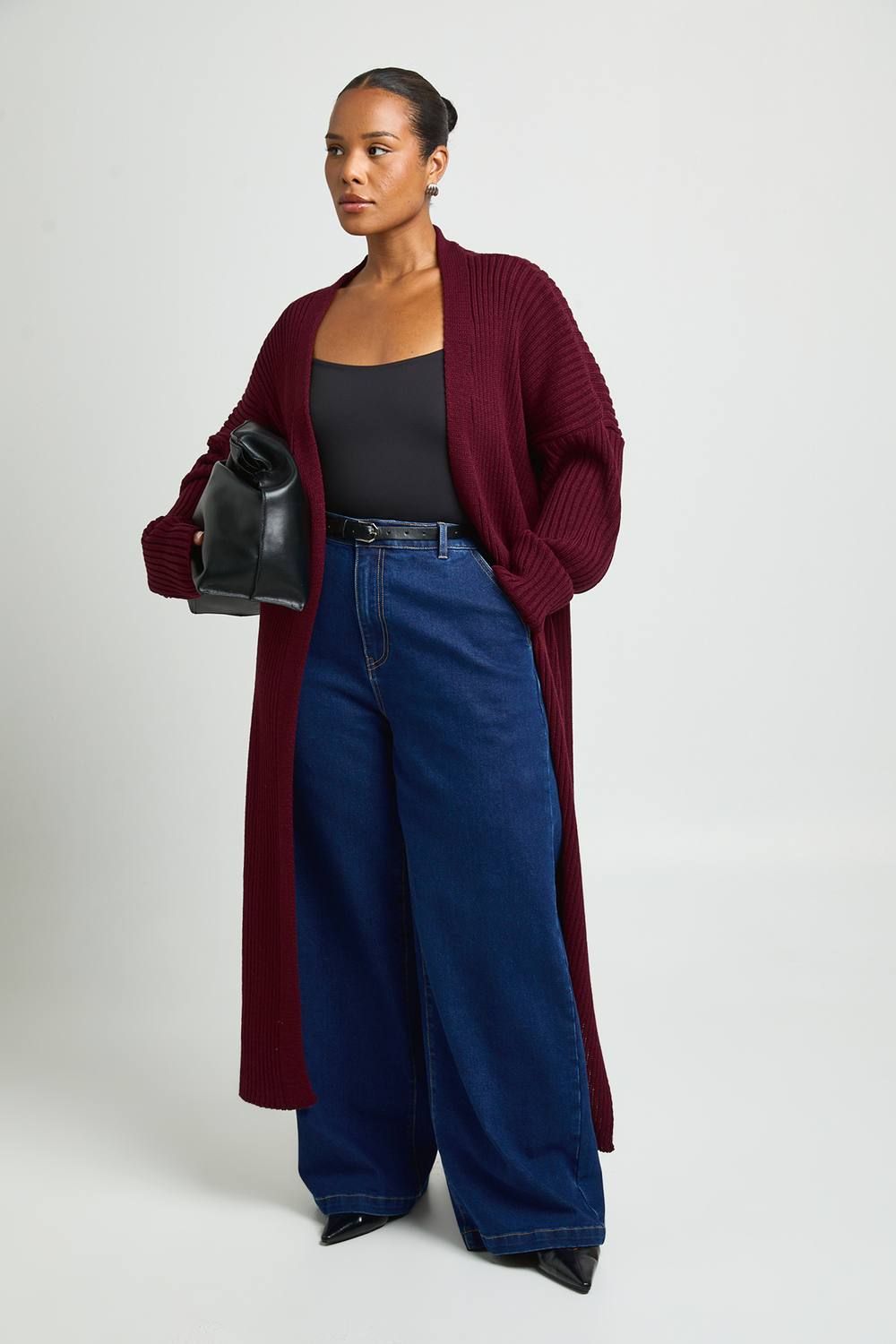 boohoo Women's Plus Knitted Oversized Maxi Cardigan in Burgundy by boohoo