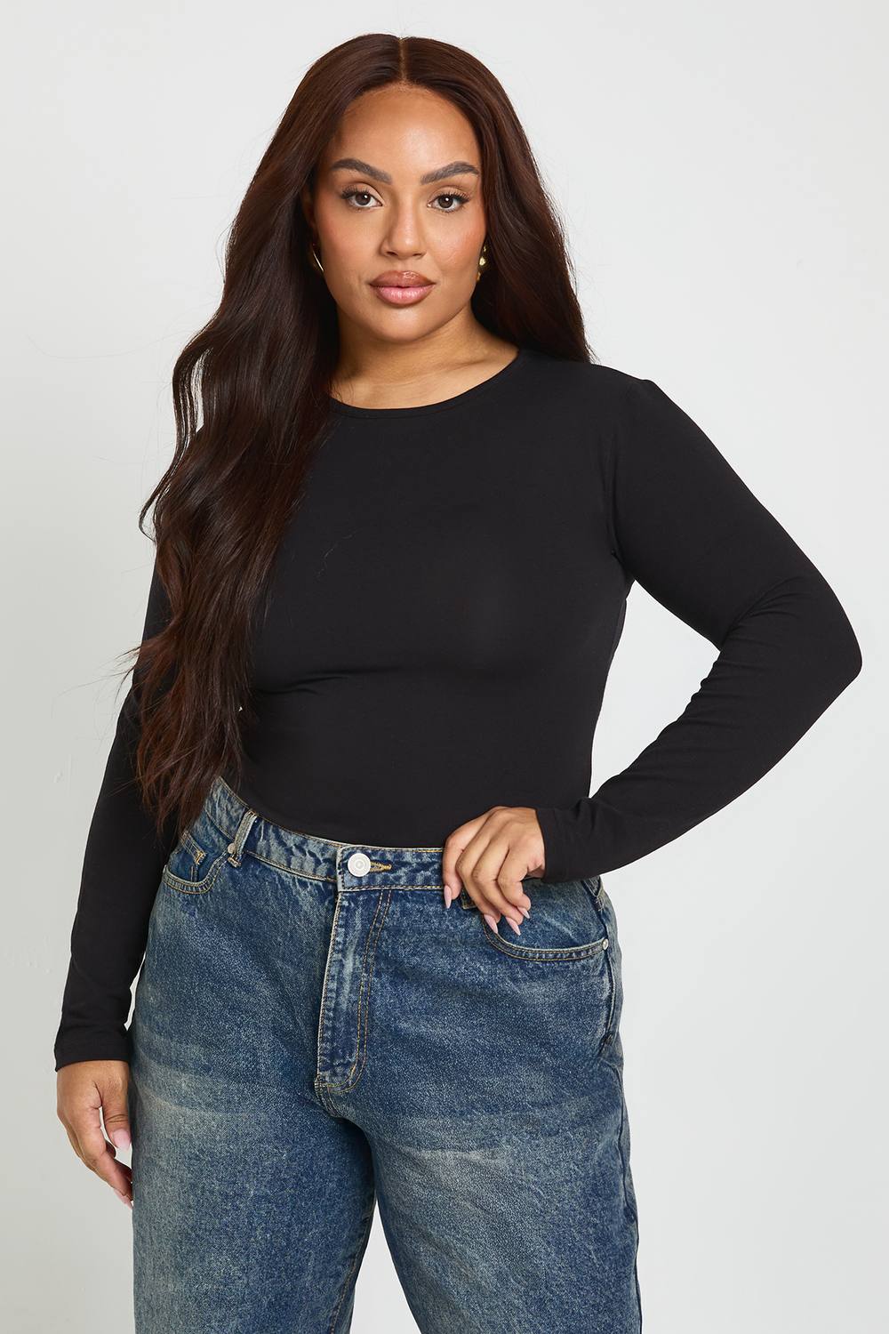 boohoo Women's Plus Long Sleeve Crew Neck Bodysuit in Black by boohoo