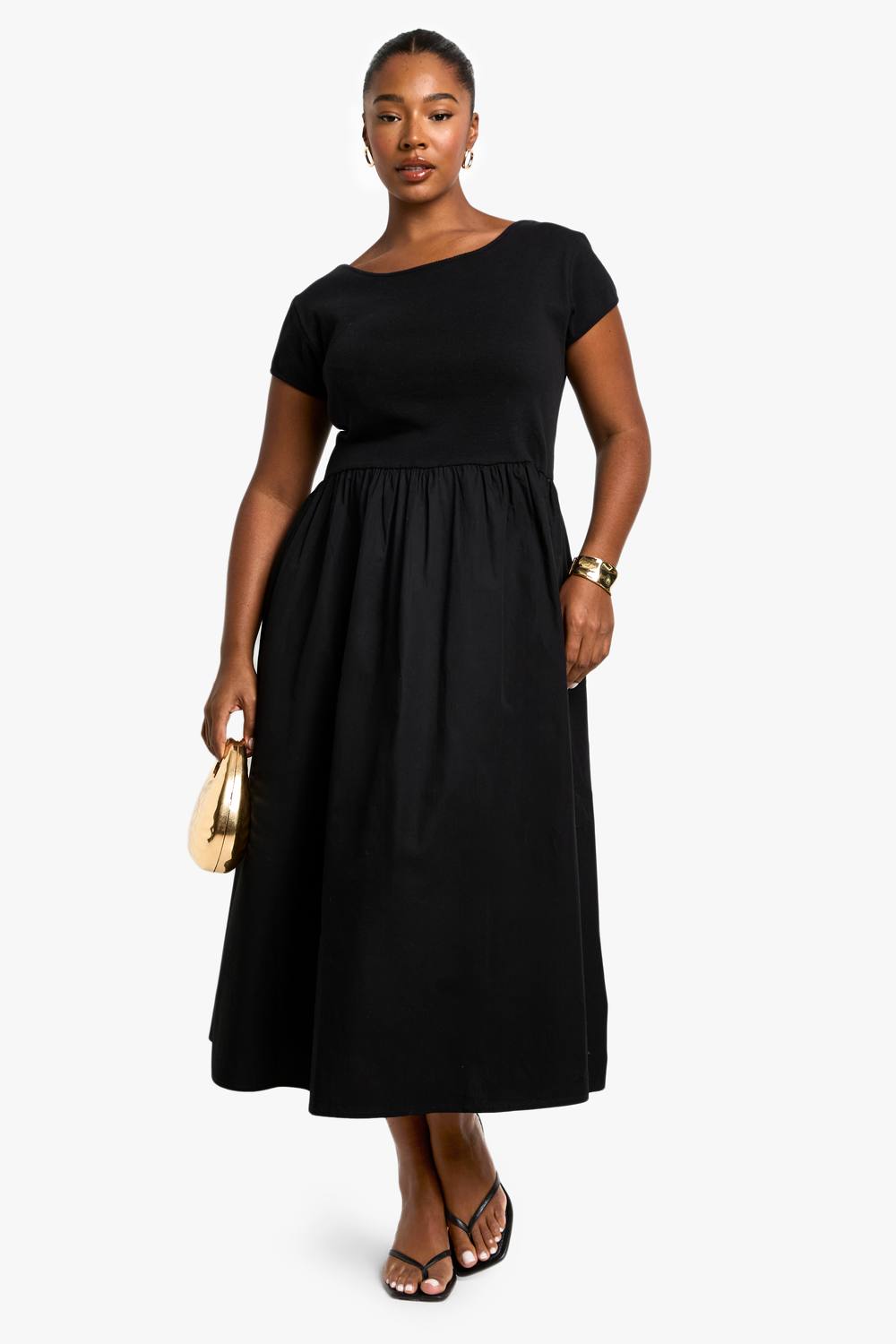 boohoo Women's Plus Rib Cotton Poplin Short Sleeve Smock Dress in Black by boohoo