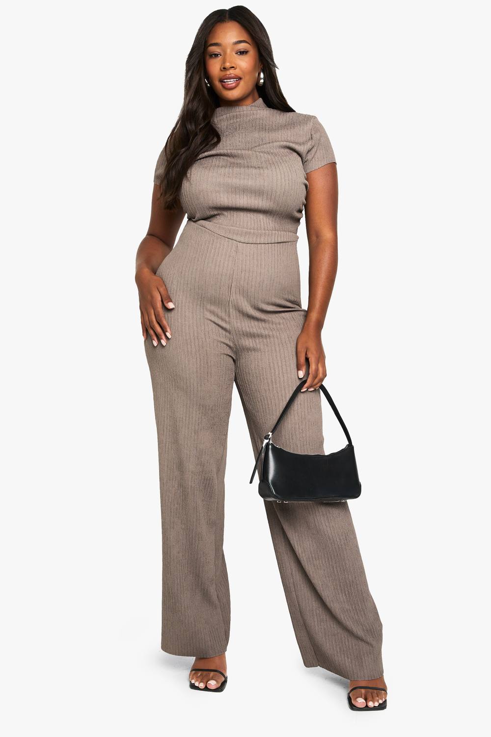 boohoo Women's Plus Ripple Texture High Neck Jumpsuit in Mocha by boohoo
