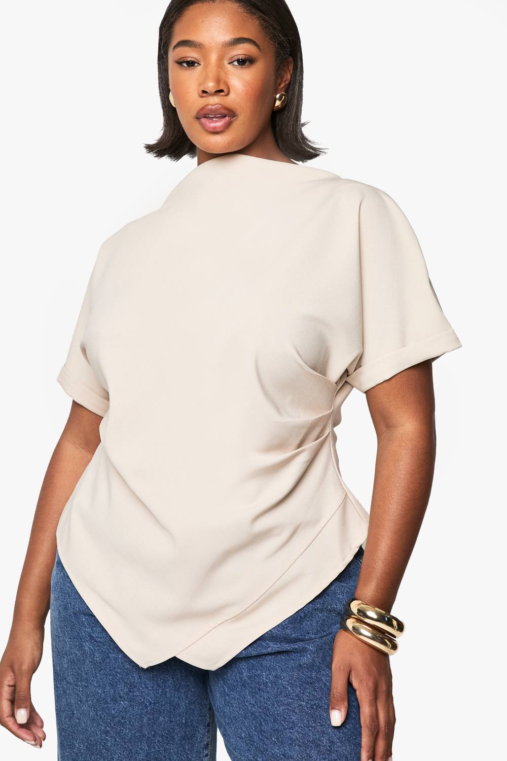 boohoo Women's Plus Ruched Asymmetric Top in Stone by boohoo