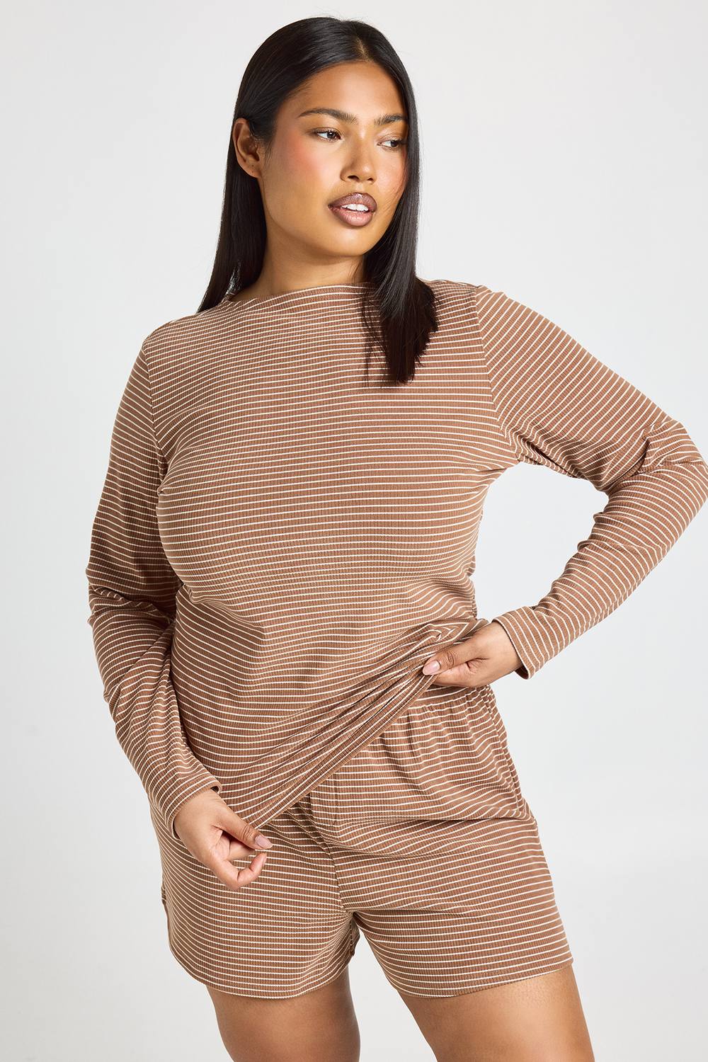 boohoo Women's Plus Soft Rib Stripe Long Sleeve Top & Short Pyjama Set in Chocolate by boohoo