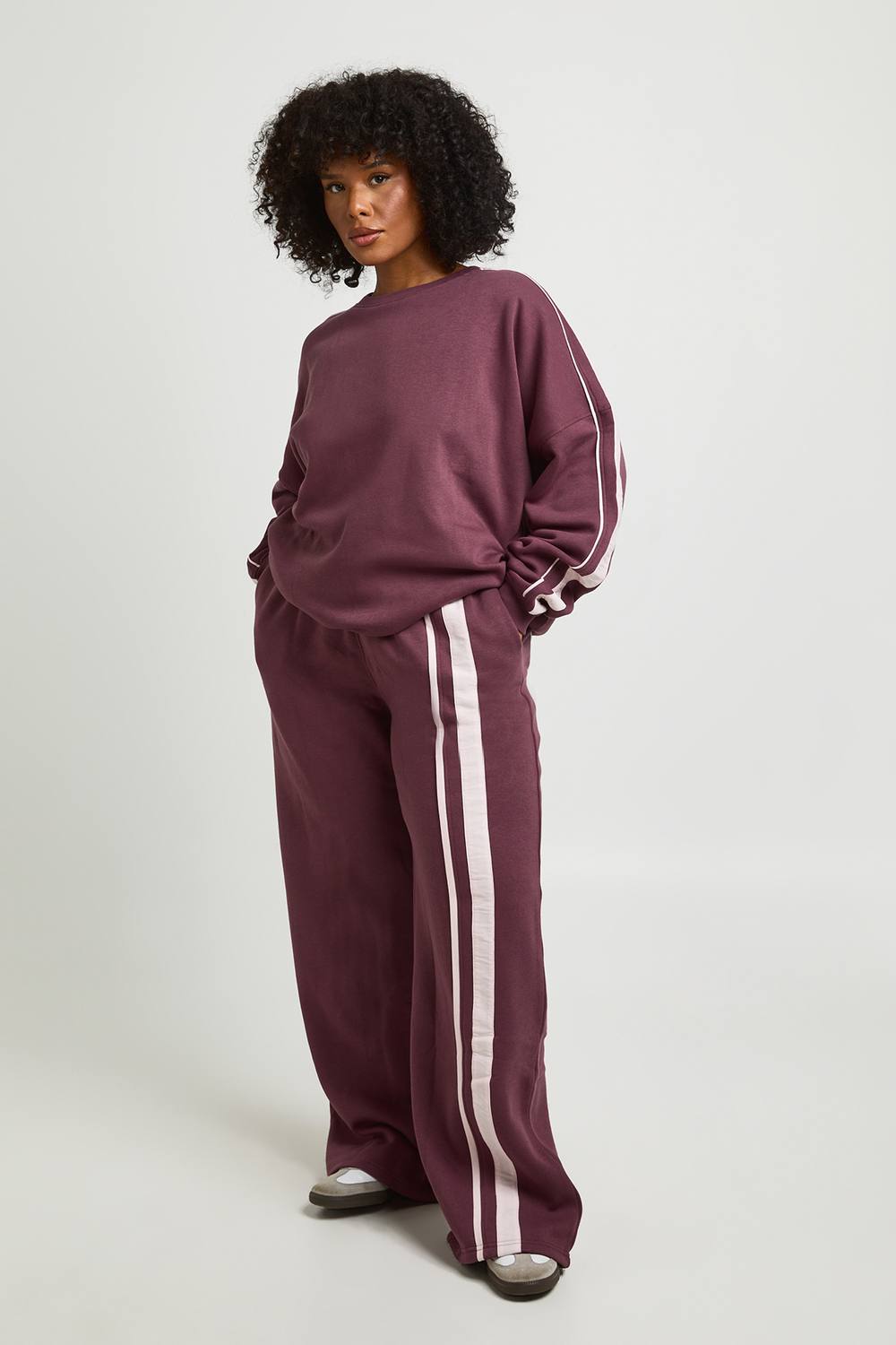 boohoo Women's Plus Stripe Detail Straight Leg Jogger Pants in Burgundy by boohoo
