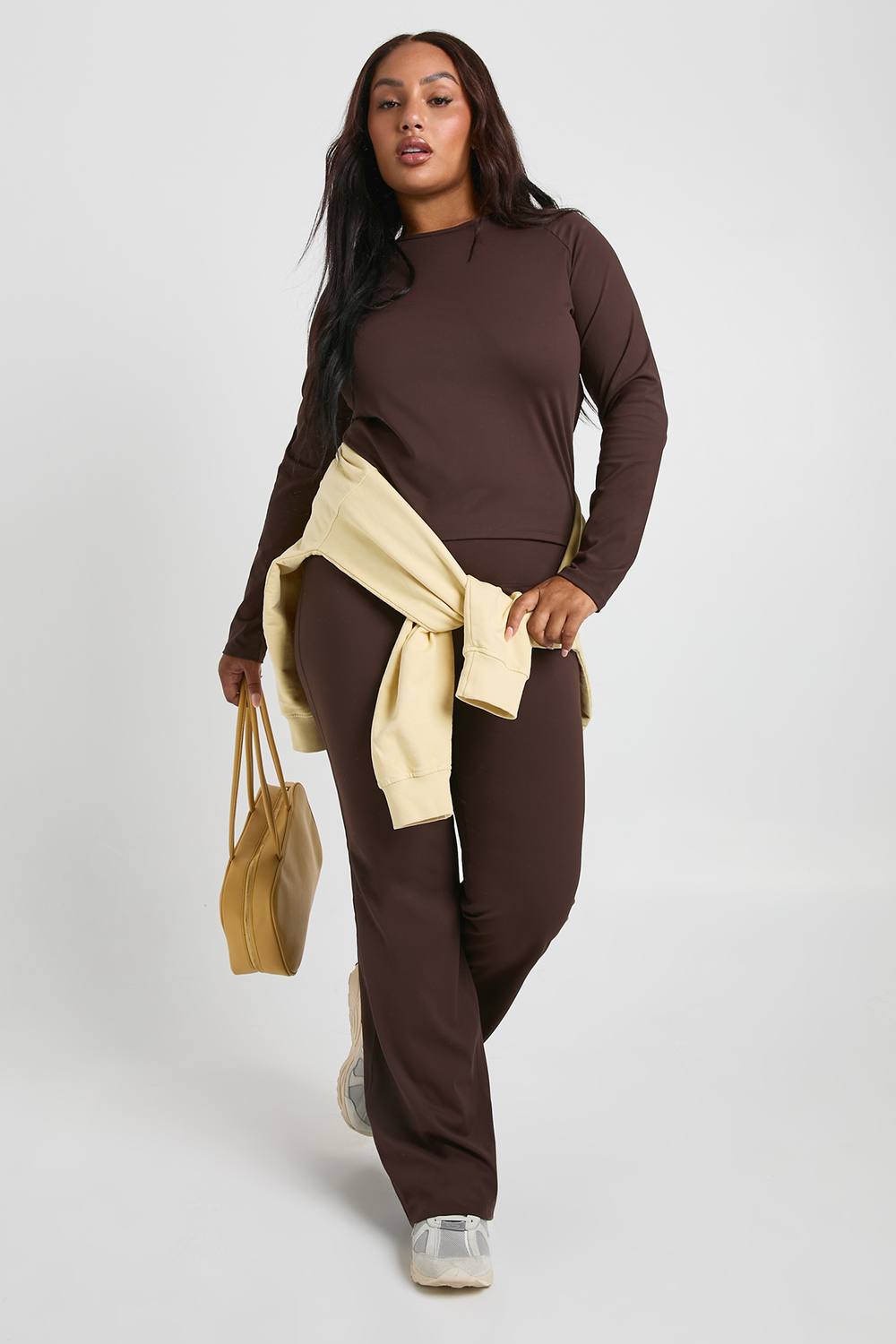 boohoo Women's Plus Super Soft High Waist Flared Legging Pants in Coffee by boohoo