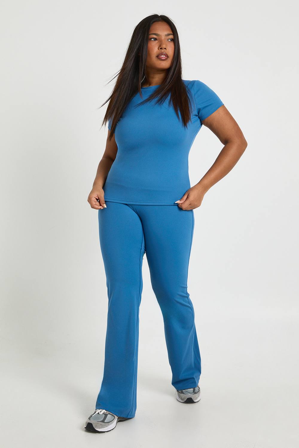 boohoo Women's Plus Super Soft High Waist Flared Legging Pants in Dark Blue by boohoo