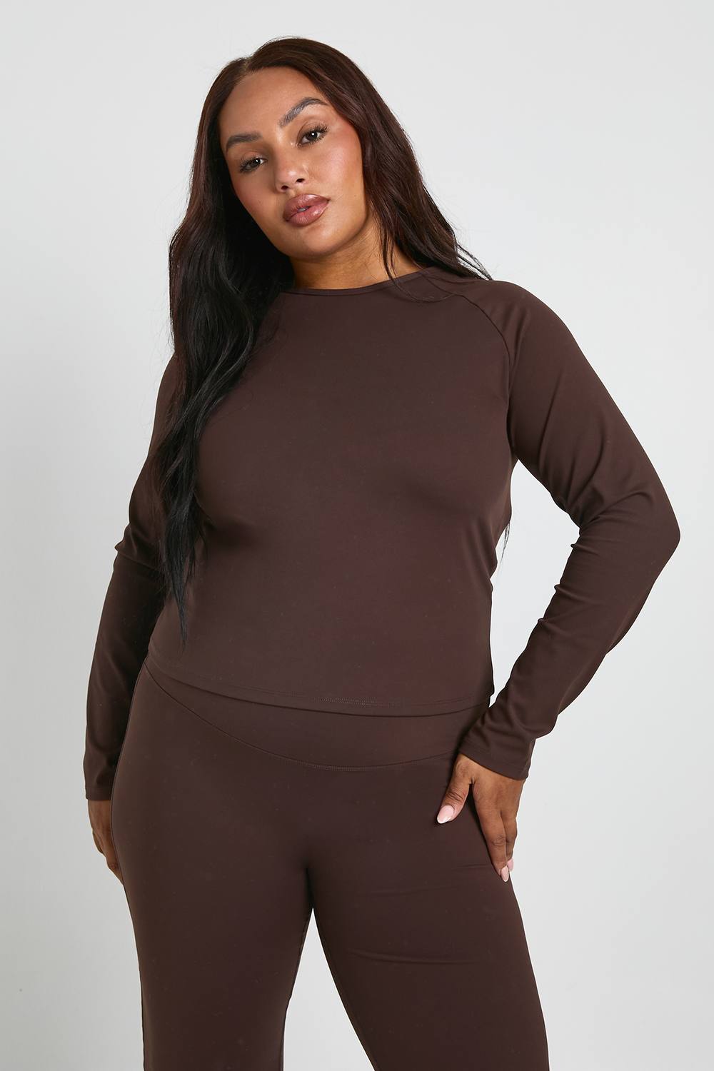 boohoo Women's Plus Supersoft Seam Detail Long Sleeve Top in Coffee by boohoo