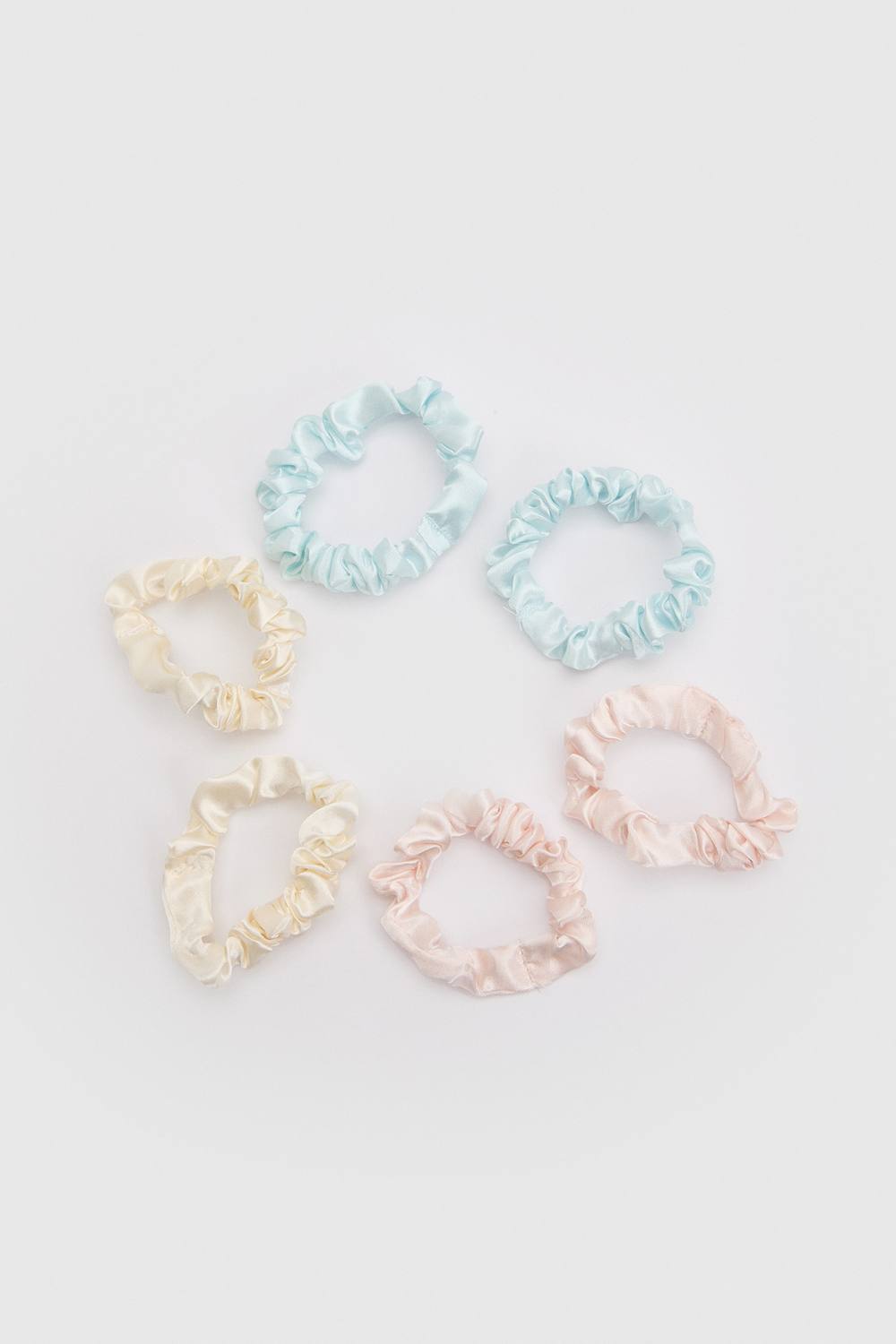 boohoo Women's Satin Scrunchies 6 Pack by boohoo