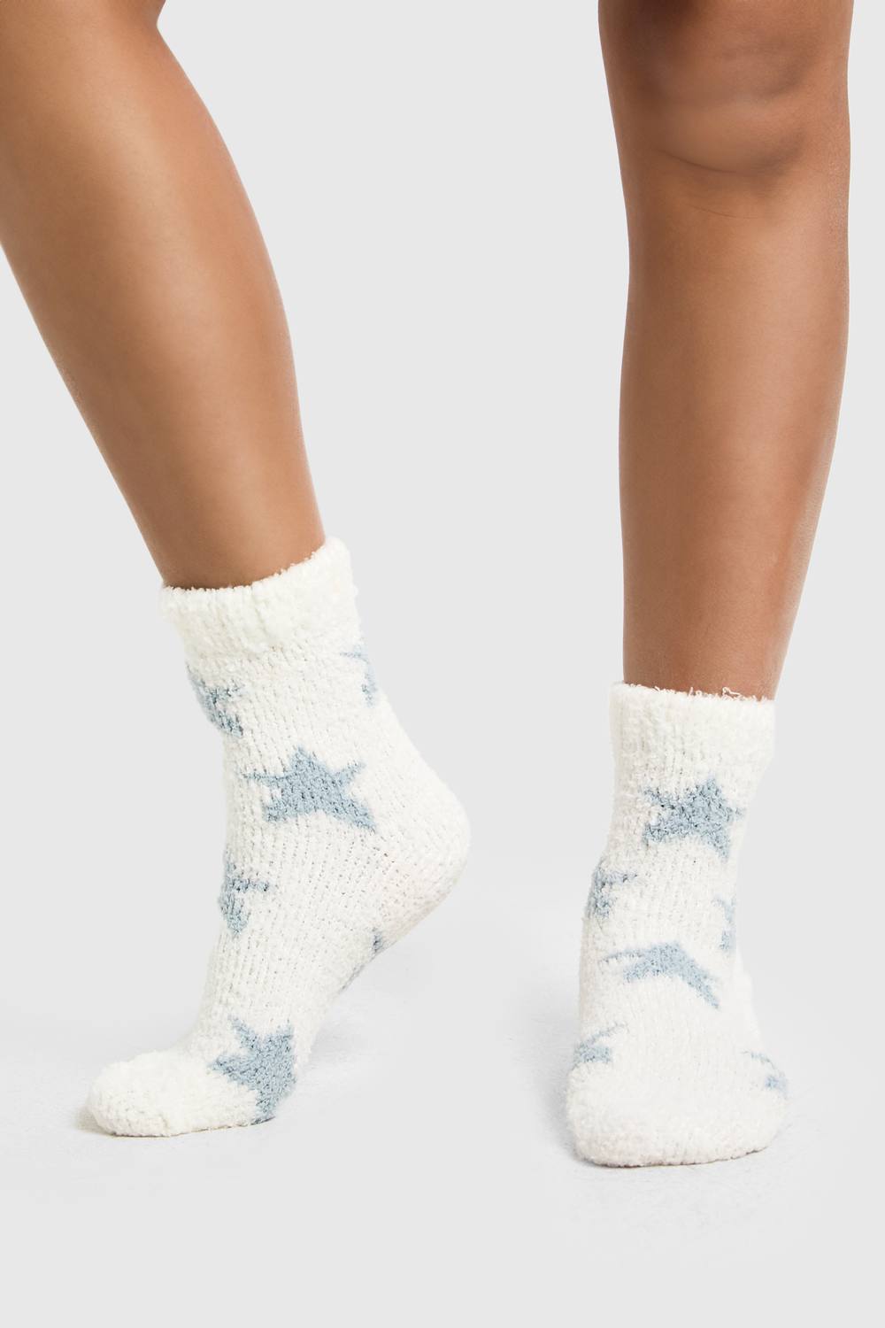 boohoo Women's Star Print Fluffy Socks in White by boohoo