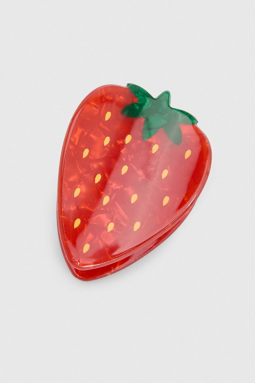 boohoo Women's Strawberry Claw Clip in Red by boohoo