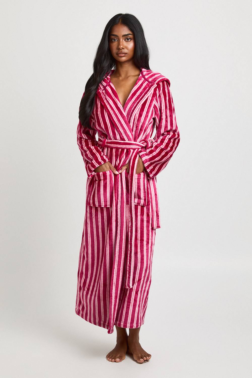 boohoo Women's Striped Hooded Long Dressing Gown in Burgundy by boohoo