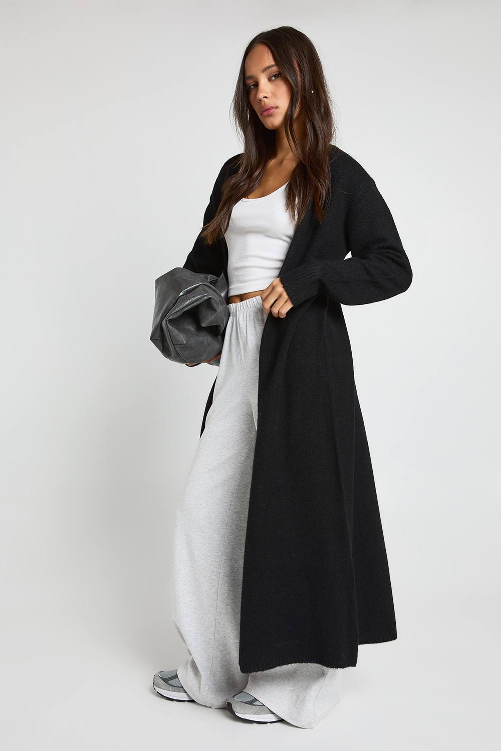 boohoo Women's Super Soft Longline Knitted Maxi Cardigan in Black by boohoo