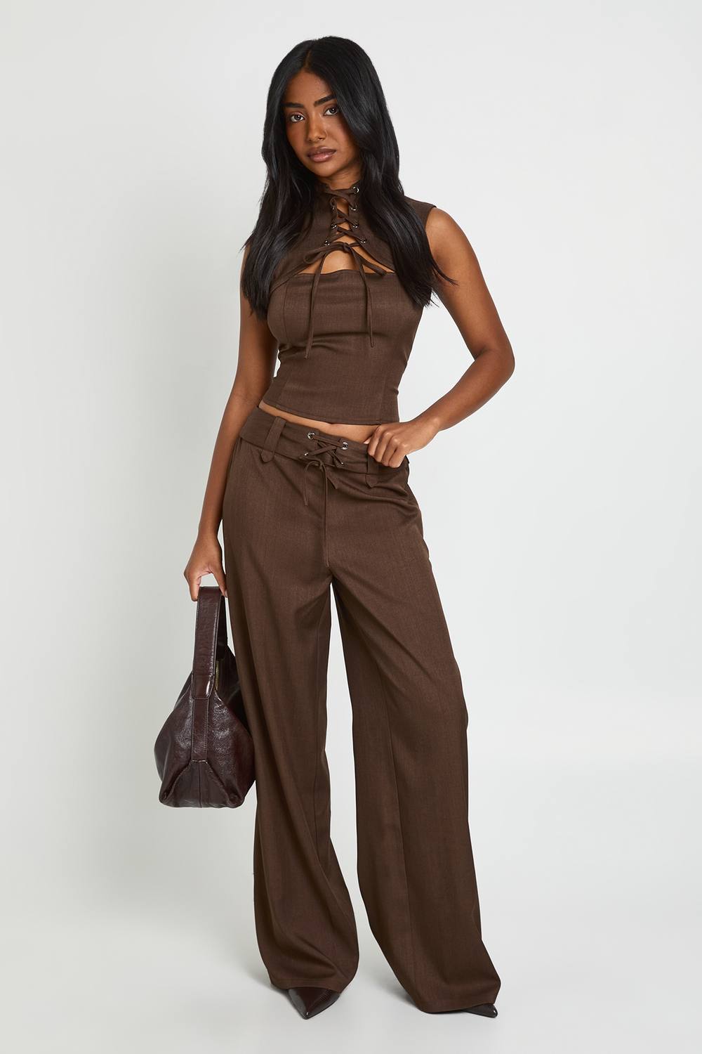 boohoo Women's Tie Front Wide Leg Trousaers Trouser in Chocolate by boohoo