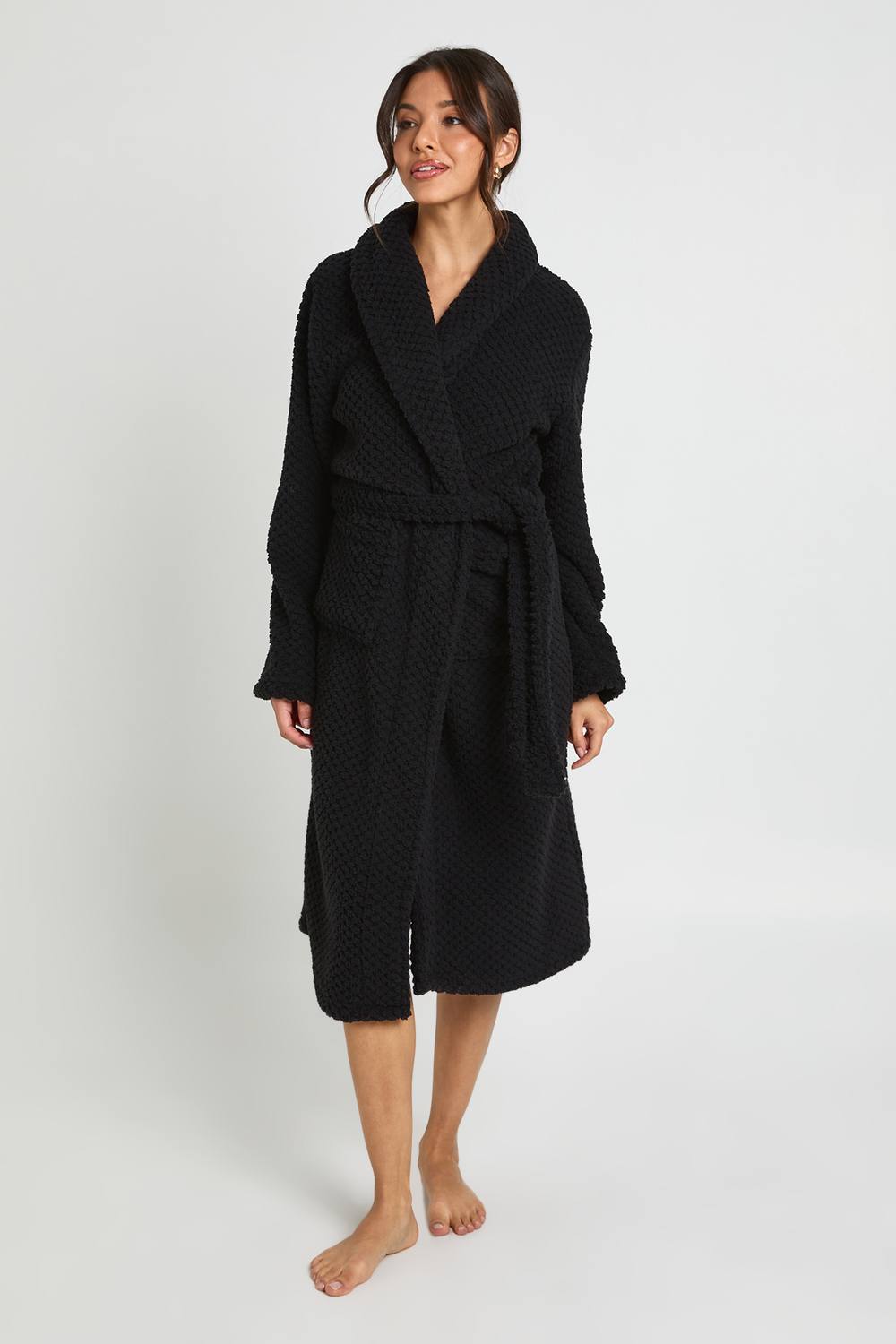 boohoo Women's Waffle Fleece Long Dressing Gown in Black by boohoo