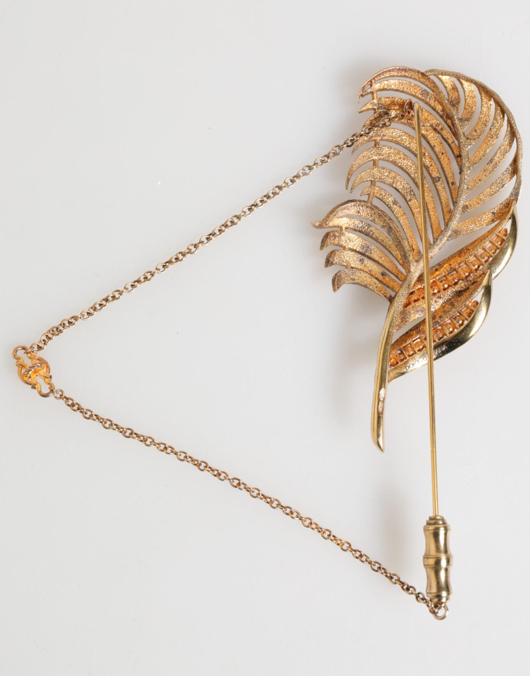 Dolce & Gabbana Leaf-Embellished Gold Lapel Pin — Gold, view 4