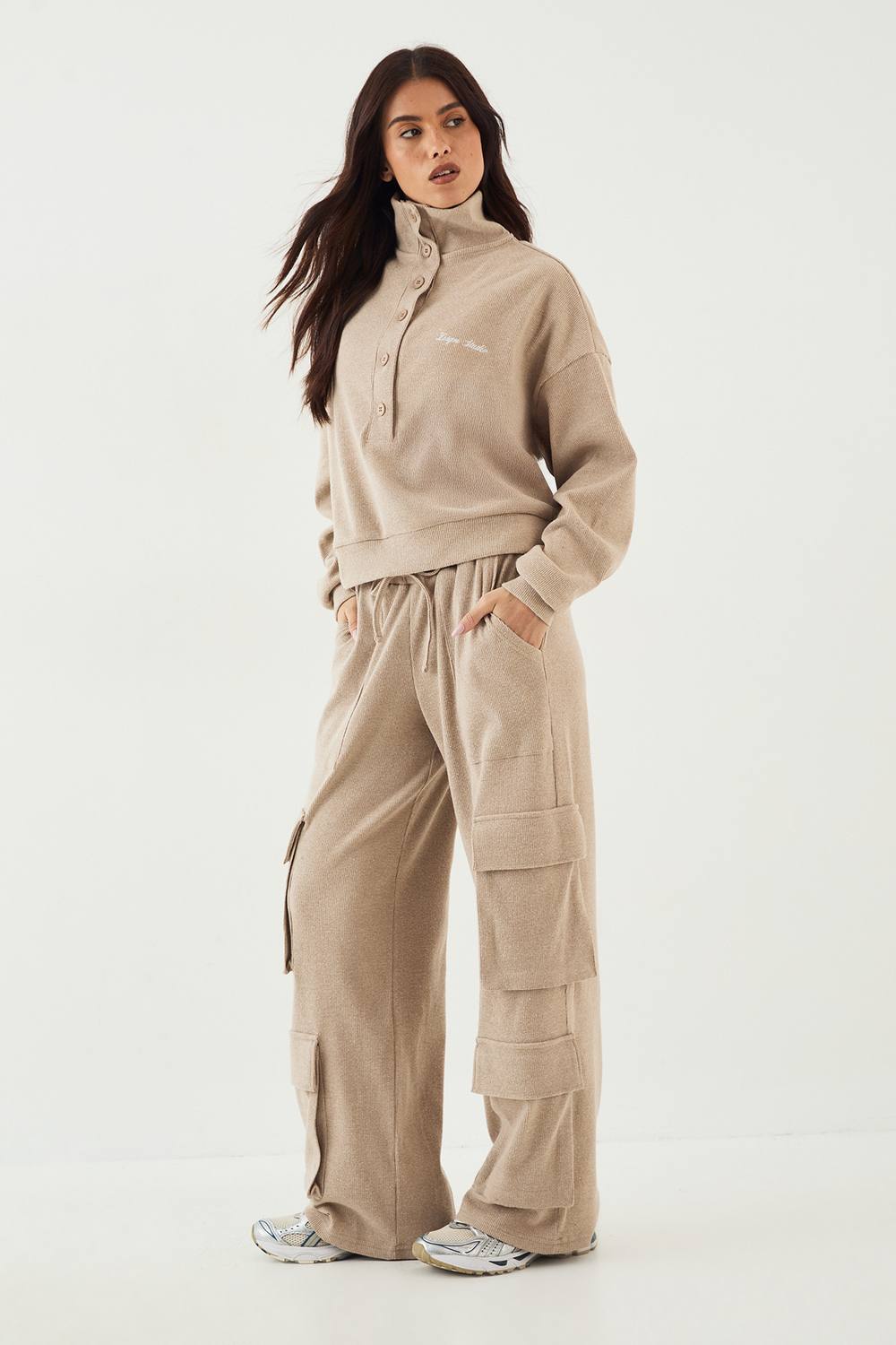 DSGN Studio Women's Brushed Rib Cargo Jogger Pants in Stone by boohoo