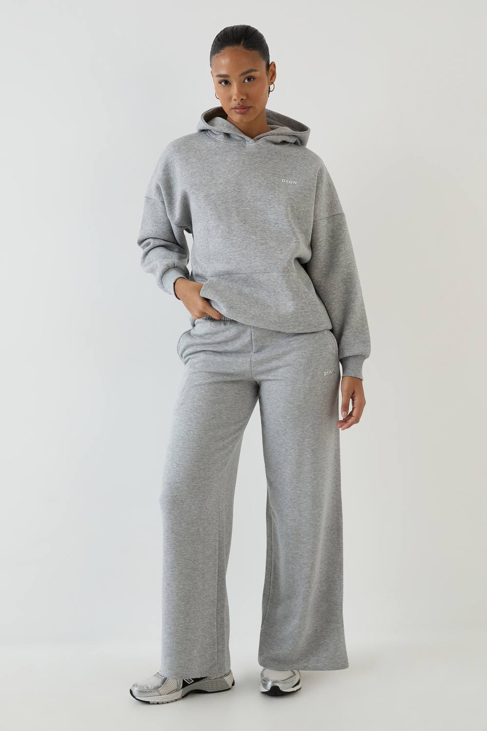DSGN Studio Women's Chrome Straight Leg Jogger Pants in Grey Marl by boohoo
