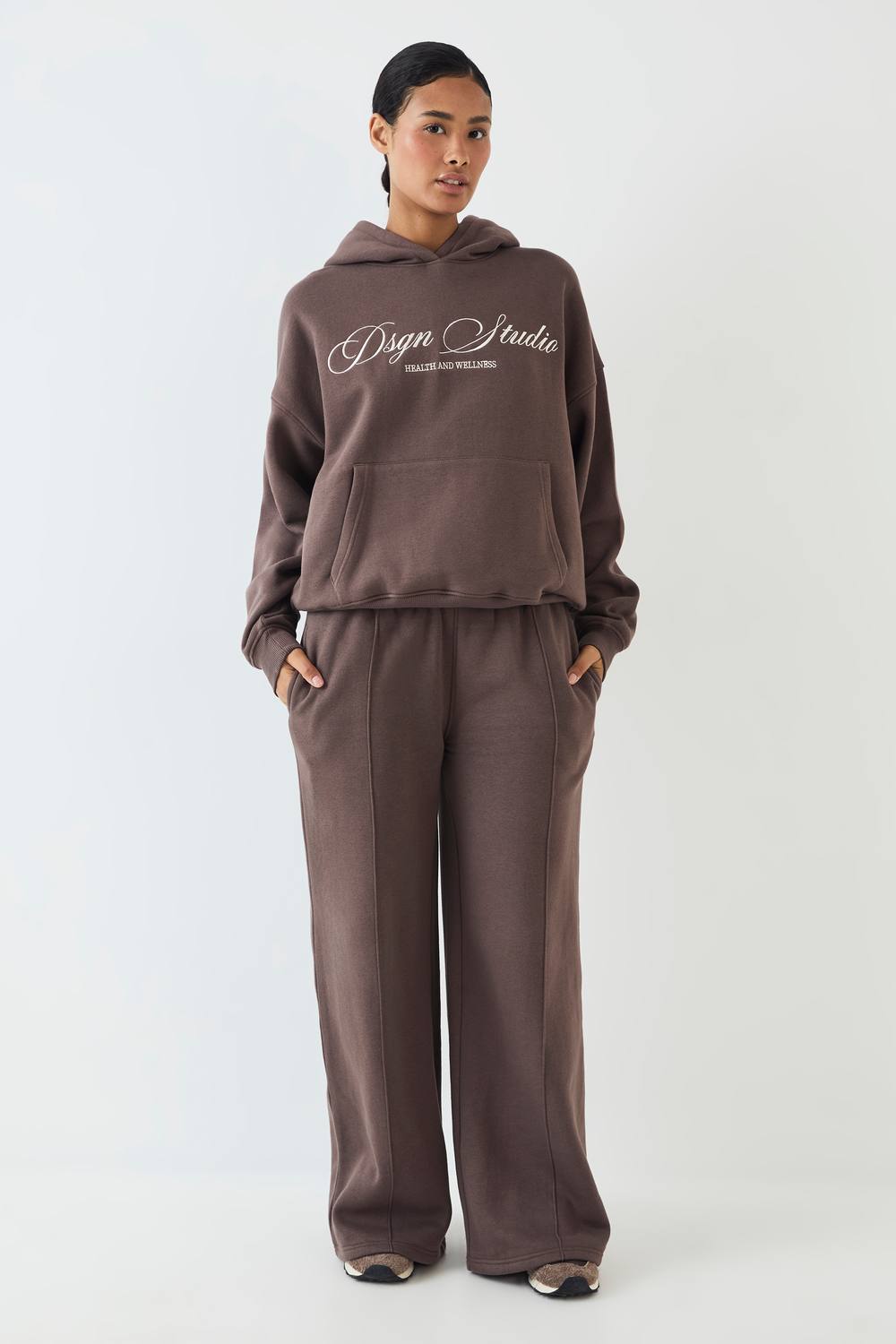 DSGN Studio Women's Health & Wellness Straight Leg Jogger Pants in Cocoa by boohoo