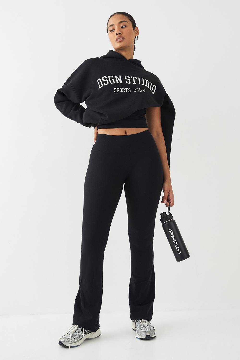 DSGN Studio Women's Highwaist Sculpt Yoga Flared Legging Pants in Black by boohoo