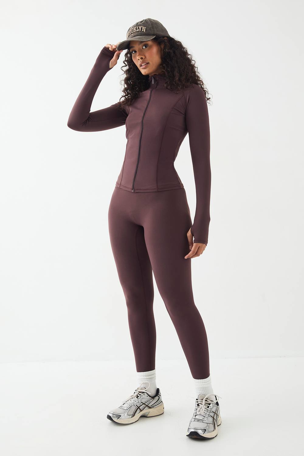 DSGN Studio Women's Tall Sculpt High Waist Legging Pants in Chocolate by boohoo