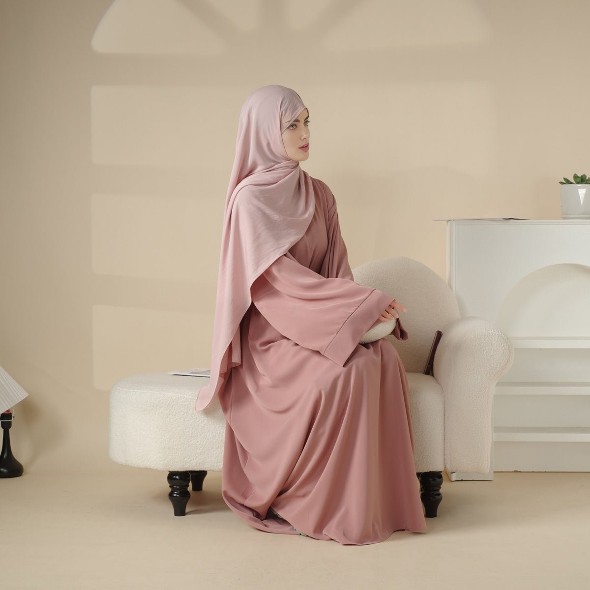 Elegant Solid Color Abaya For Muslimahs (MA036), view 2