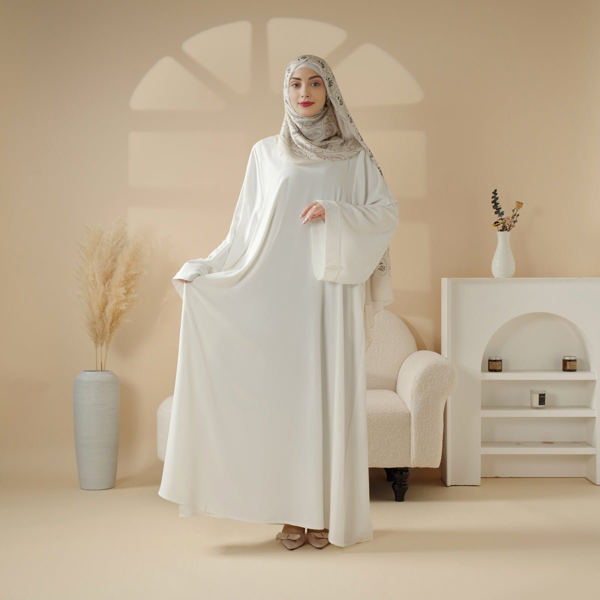 Essential Premium Loose Fit Abaya 2-Piece Set with Versatile Pockets (MA120), view 2
