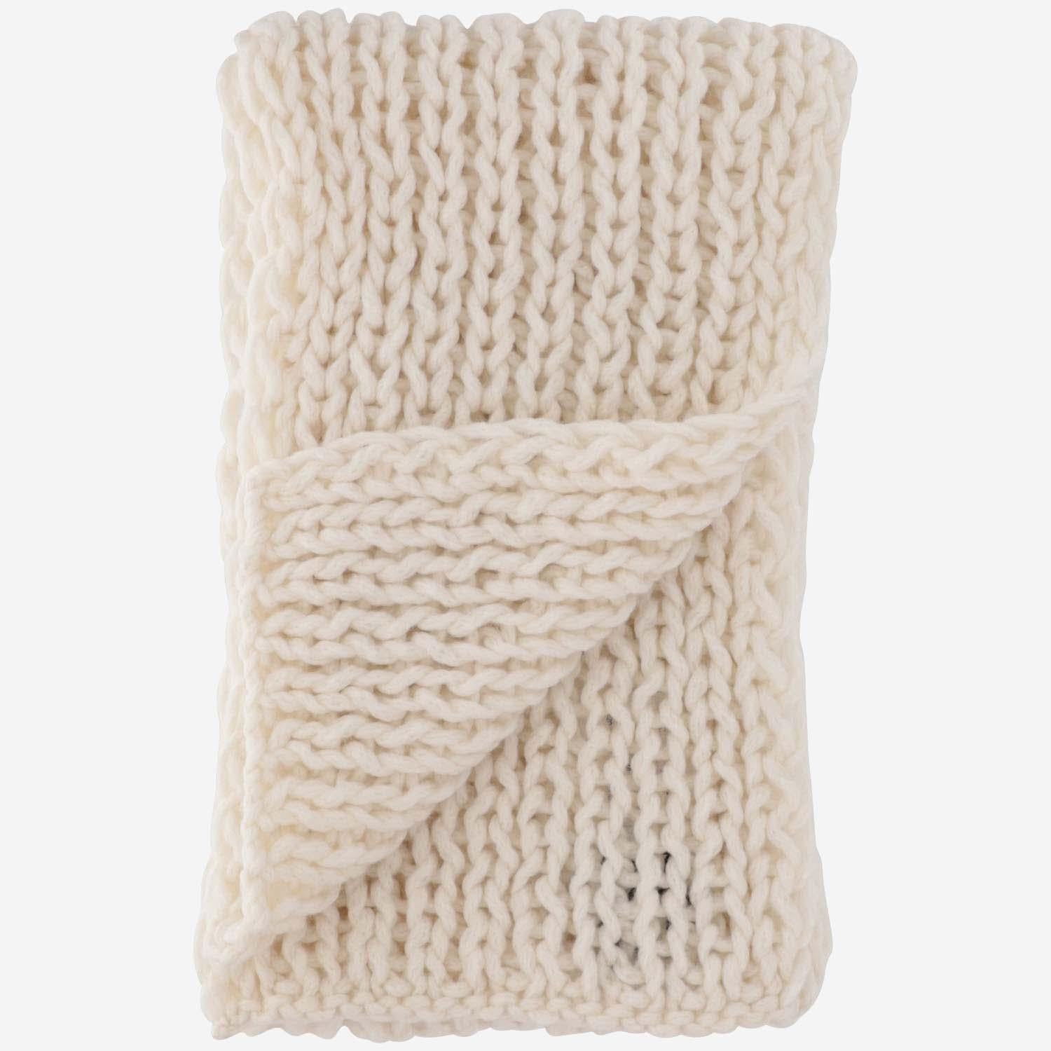 Evyinit Merino Wool Blend Scarf — Ivory, view 3