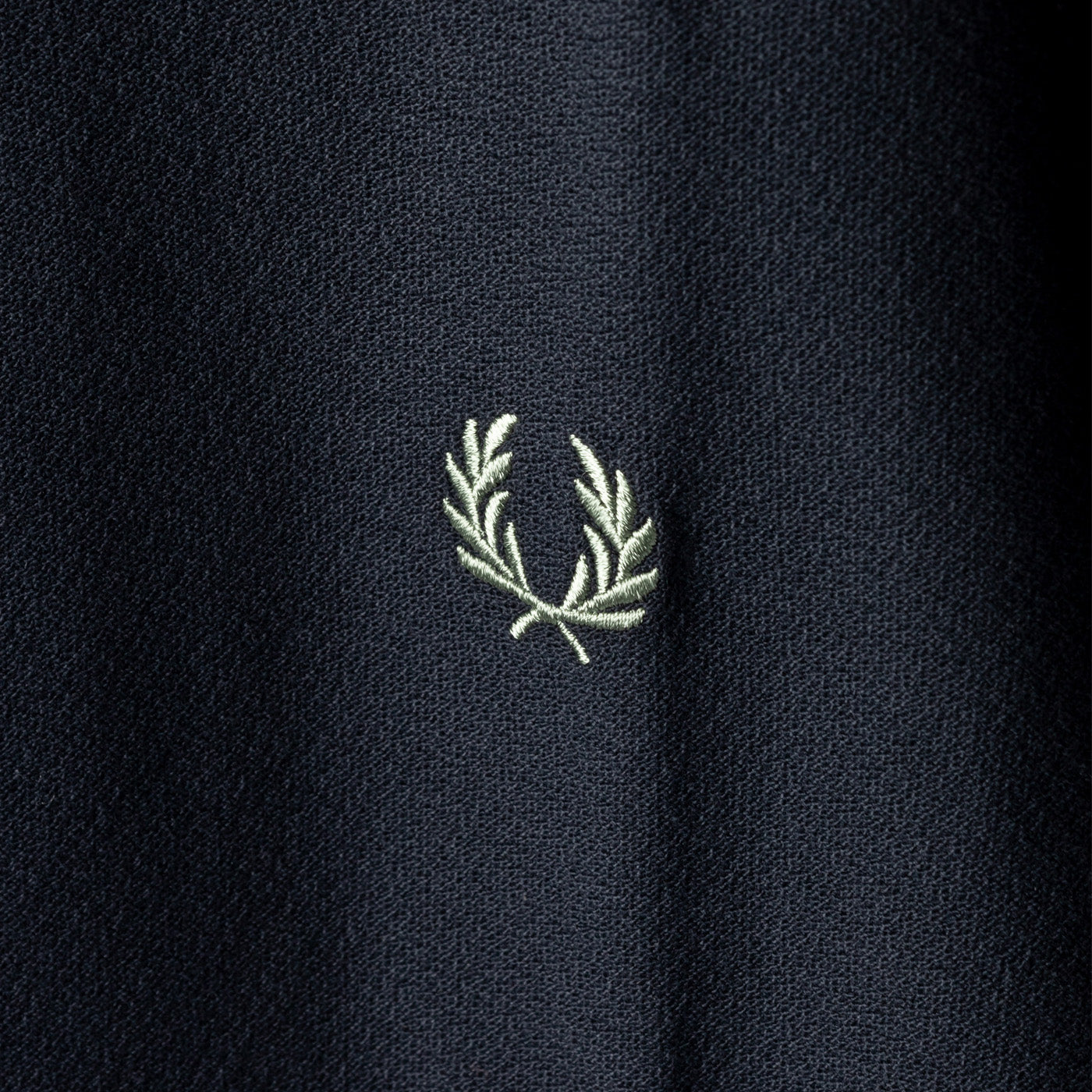 Fred Perry Trim Detail Crepe Piqué T-Shirt — Navy, view 4