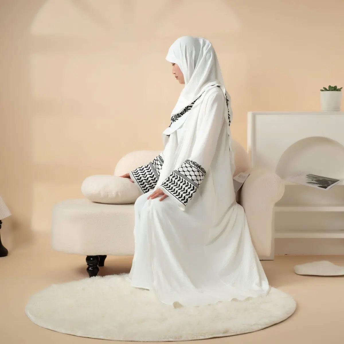 Handmade Keffiyeh Abaya With Embroidery, 4-Piece Set (MOA044), view 7