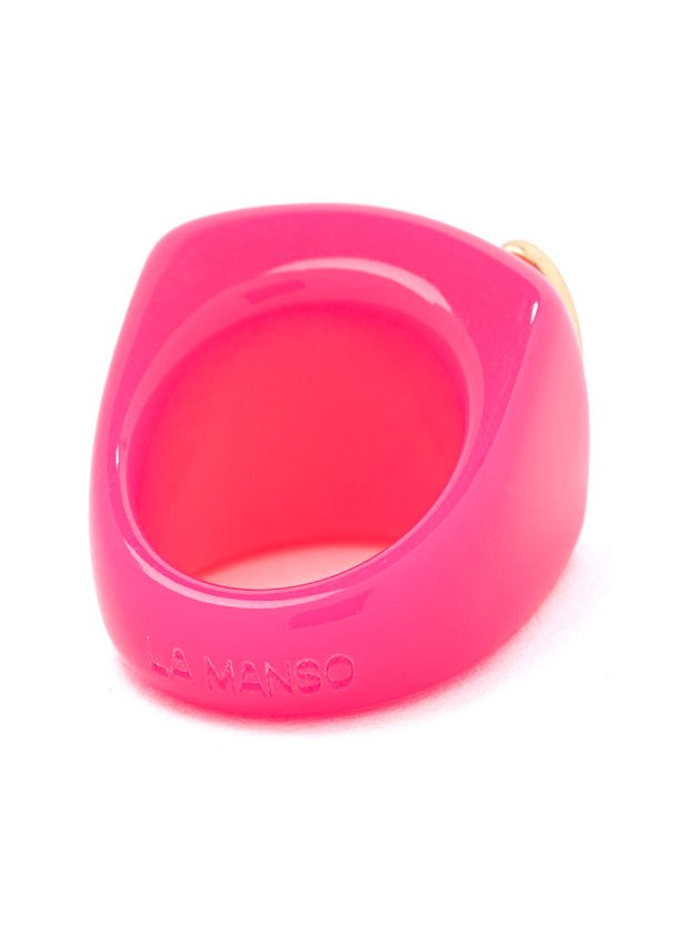 La Manso Plastic Knuckle Duster with Gold Detail Ring — Pink, view 3