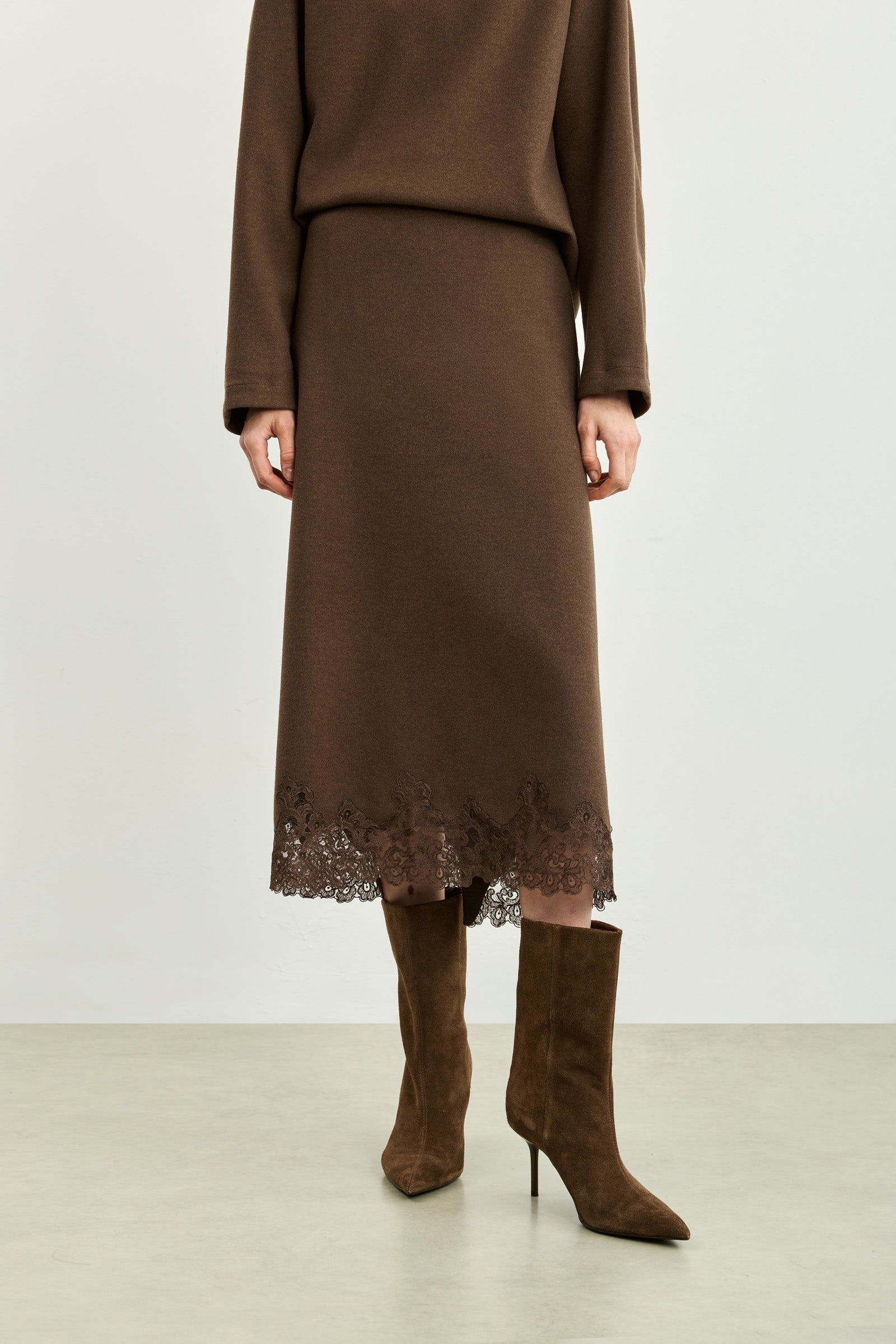 LILY Lace-Trim Split-Hem Maxi Skirt, view 2