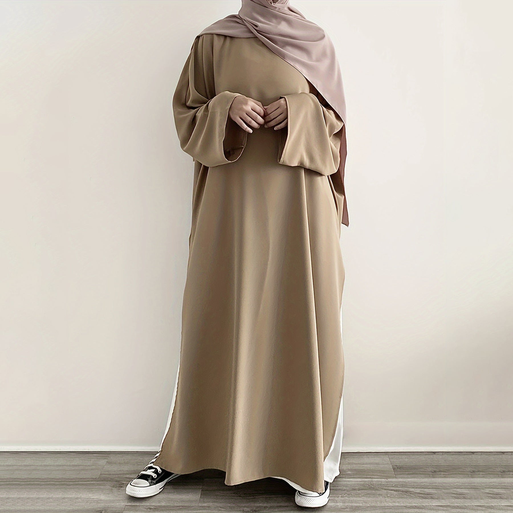 Casual Fashion Slit Abaya (MA063), view 3