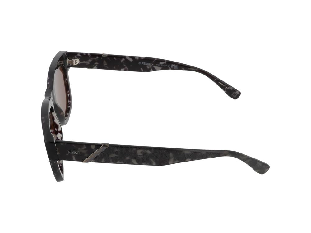 Maison Fendi FE40132I Tortoiseshell Frame Sunglasses — Black, view 3