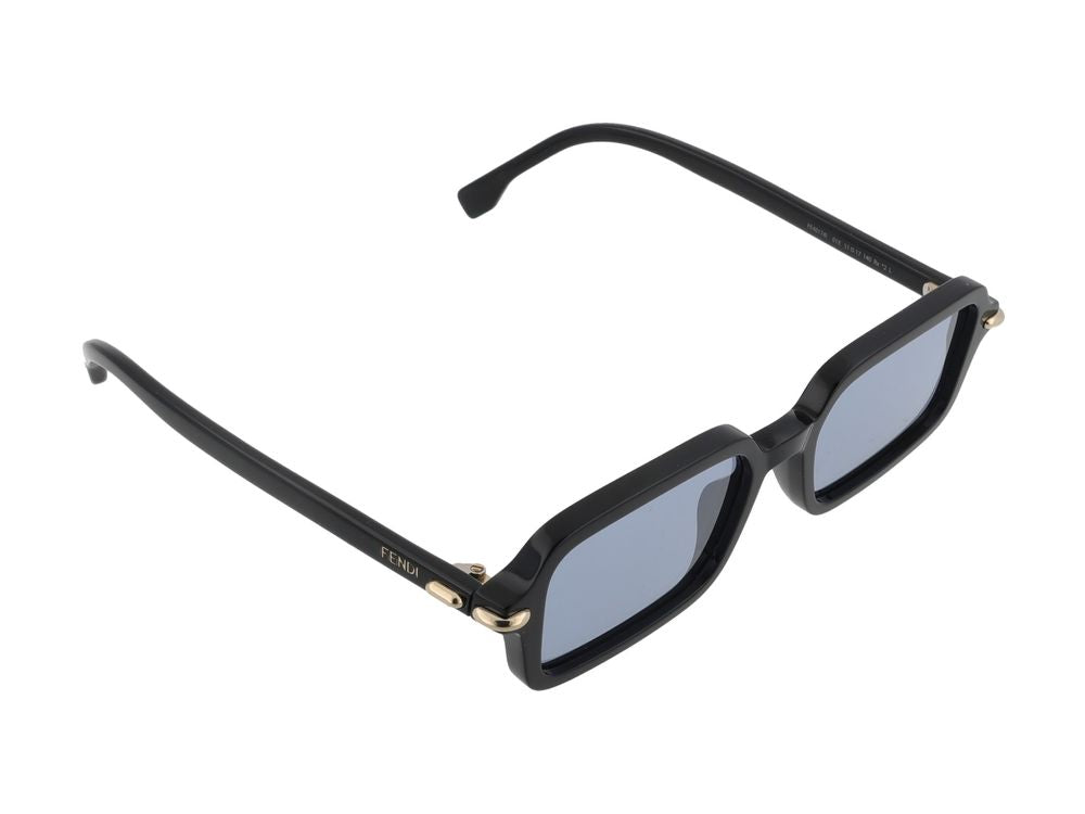 Maison Fendi FE40174I Sunglasses — Black, view 4