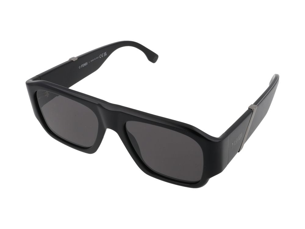 Maison Fendi FE40198I Black Frame Sunglasses — Black, view 2