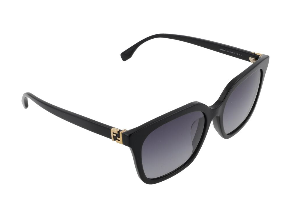 Maison Fendi FE40207F Gradient Lens Sunglasses — Black, view 4