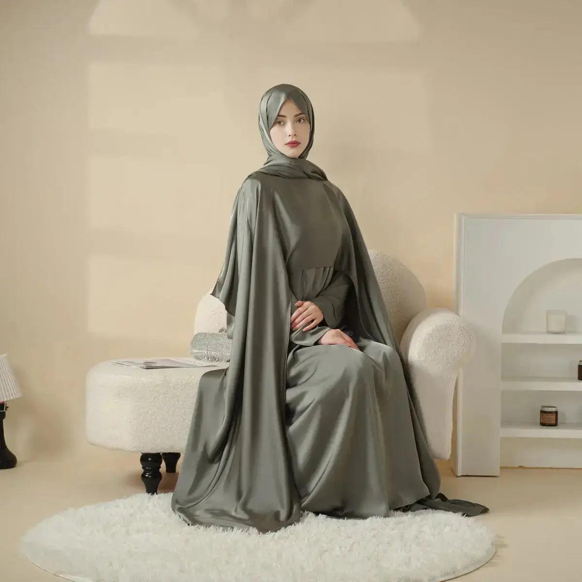 Luxury Wedding Abaya 3-Piece Bridal Abaya Set (MOA044), view 6