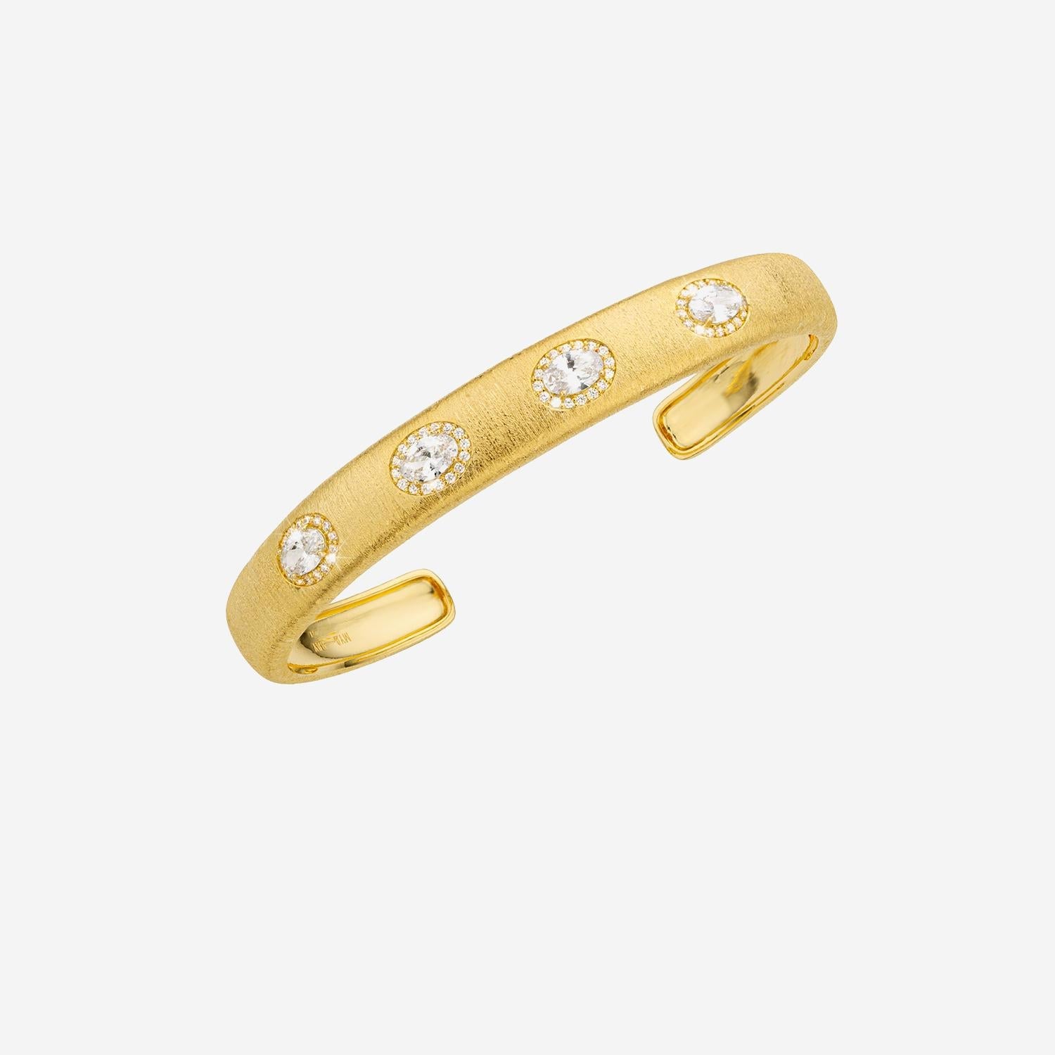Mya Bay Dynasty Bracelet — Gold, view 2