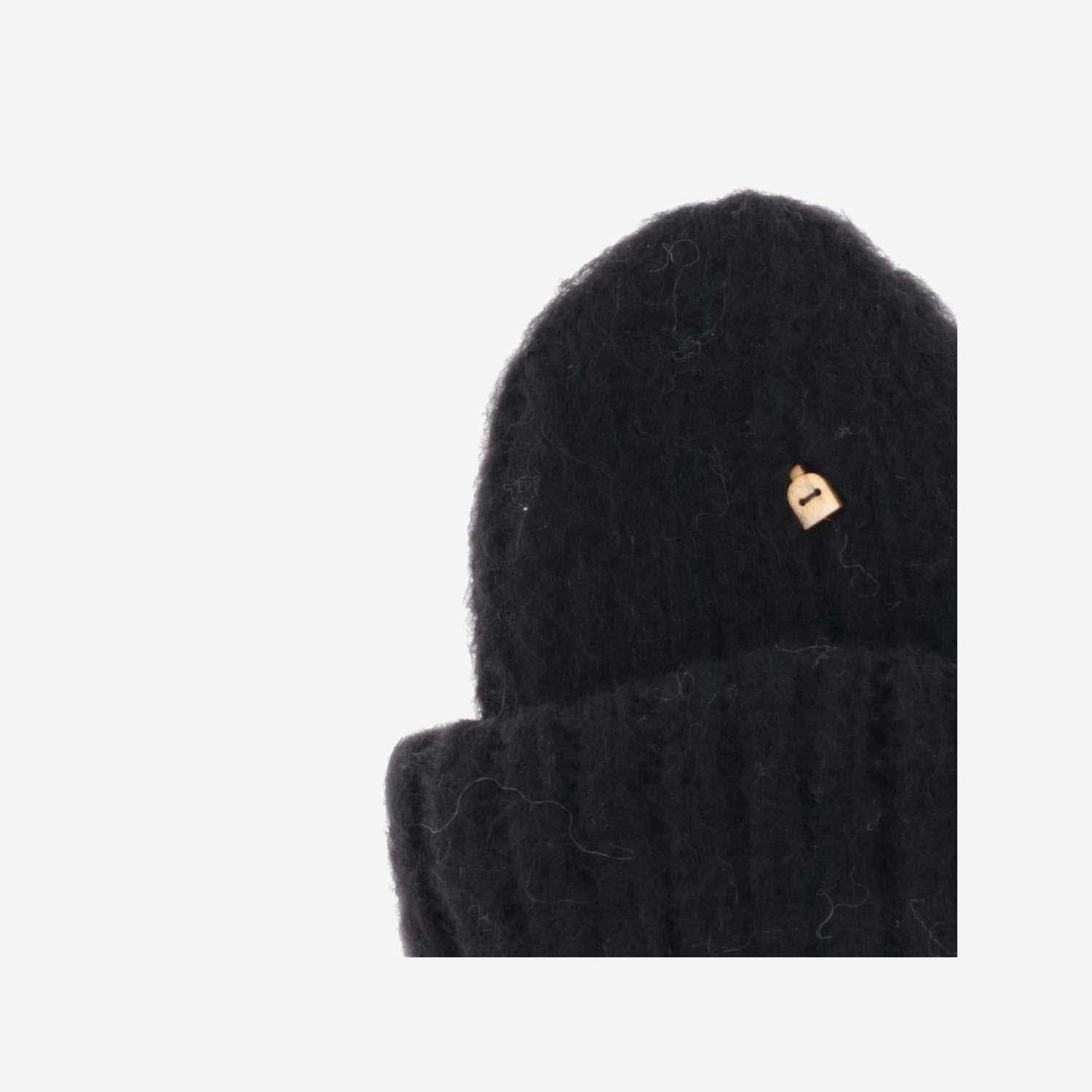 Myssy NOKI Beanie — Black by Myssy