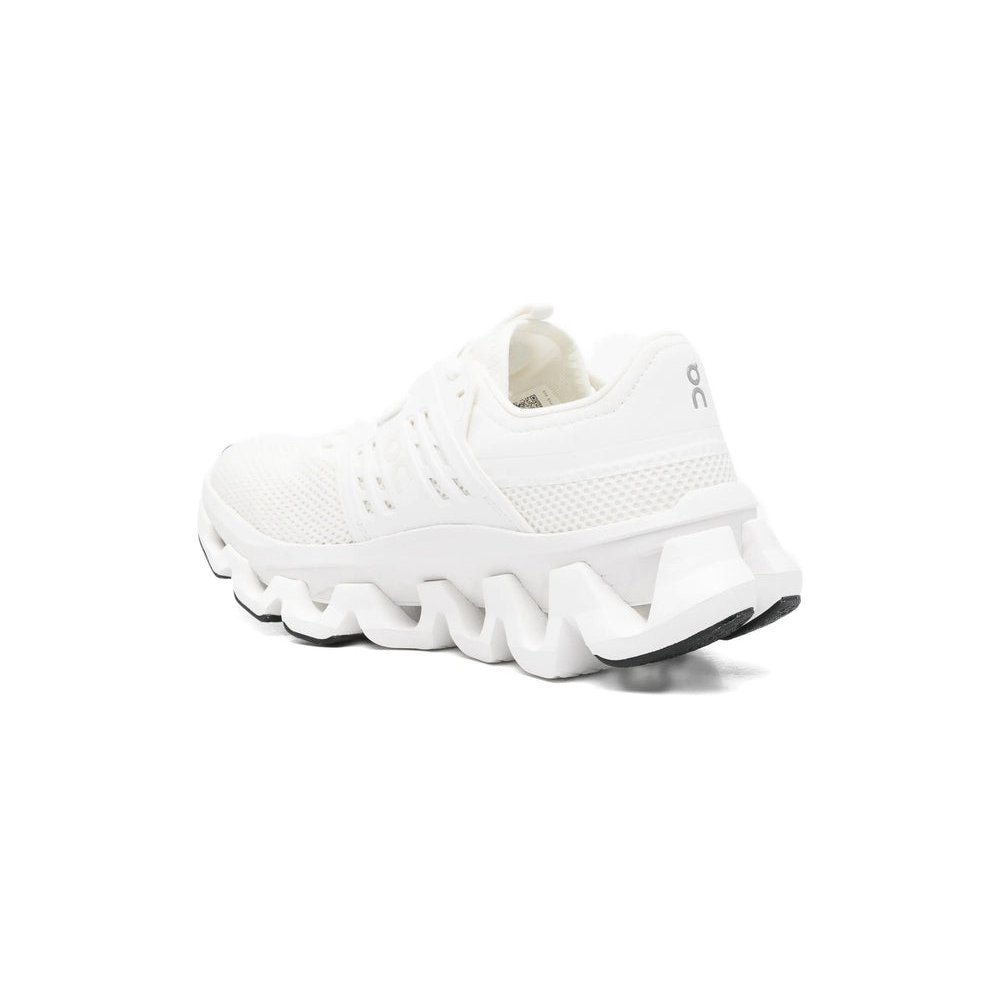 On Running Cloudswift Sneakers — White, view 2