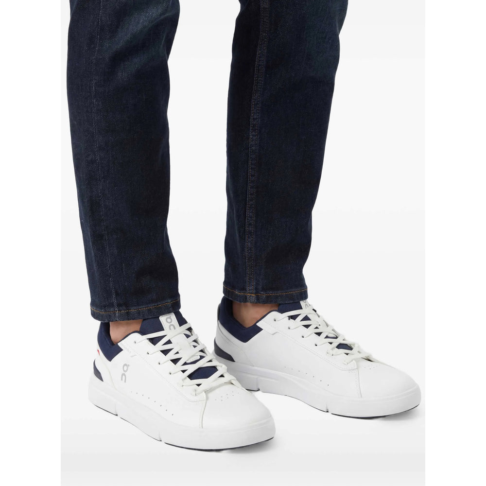 On Running The Roger Sneaker — White, view 5
