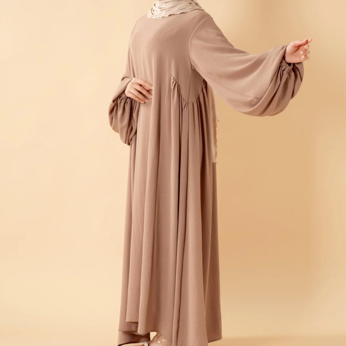 Relaxed Fit Lantern Sleeves Crepe Abaya (MA190), view 5