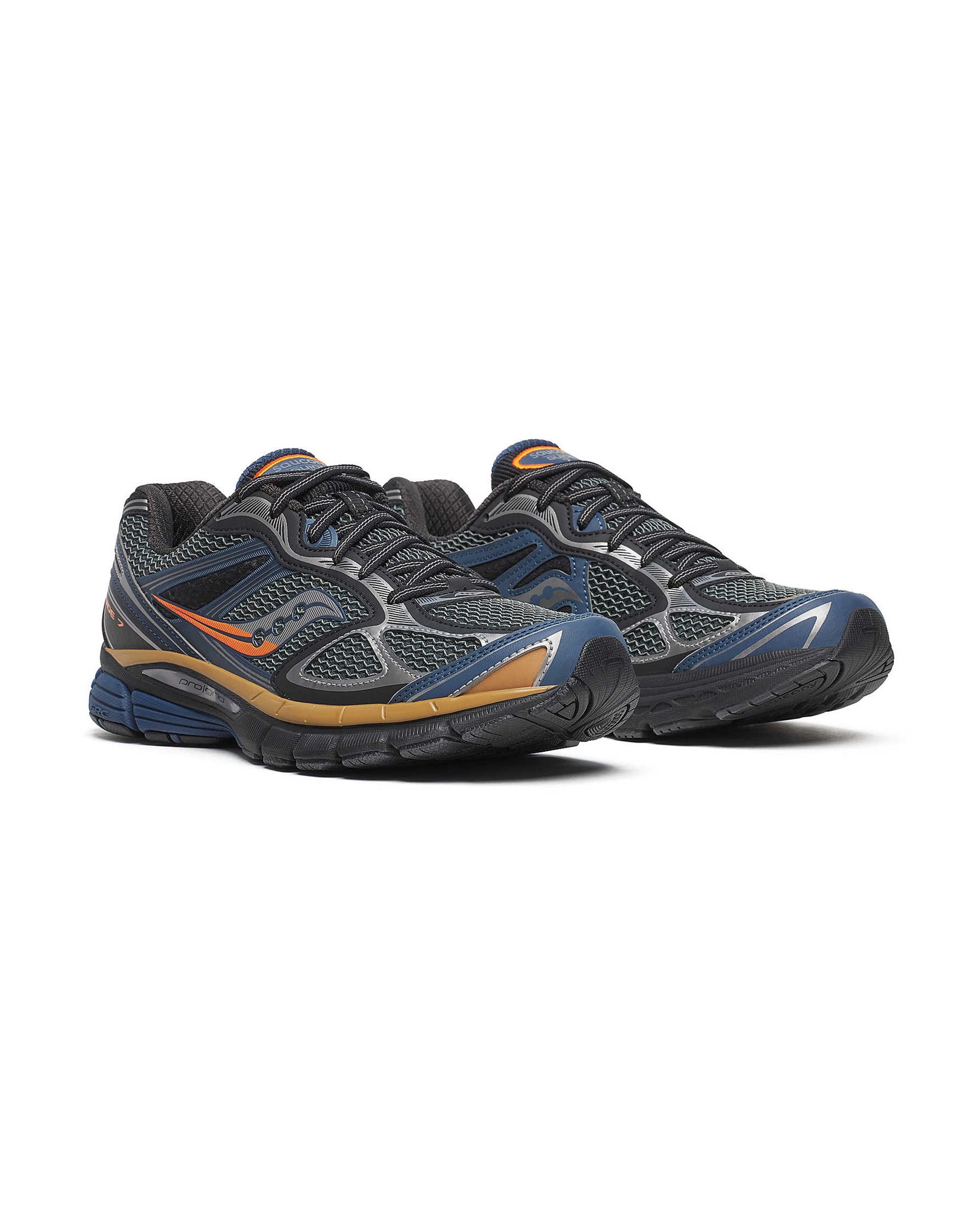 Saucony Guide Sneaker — Black, view 2