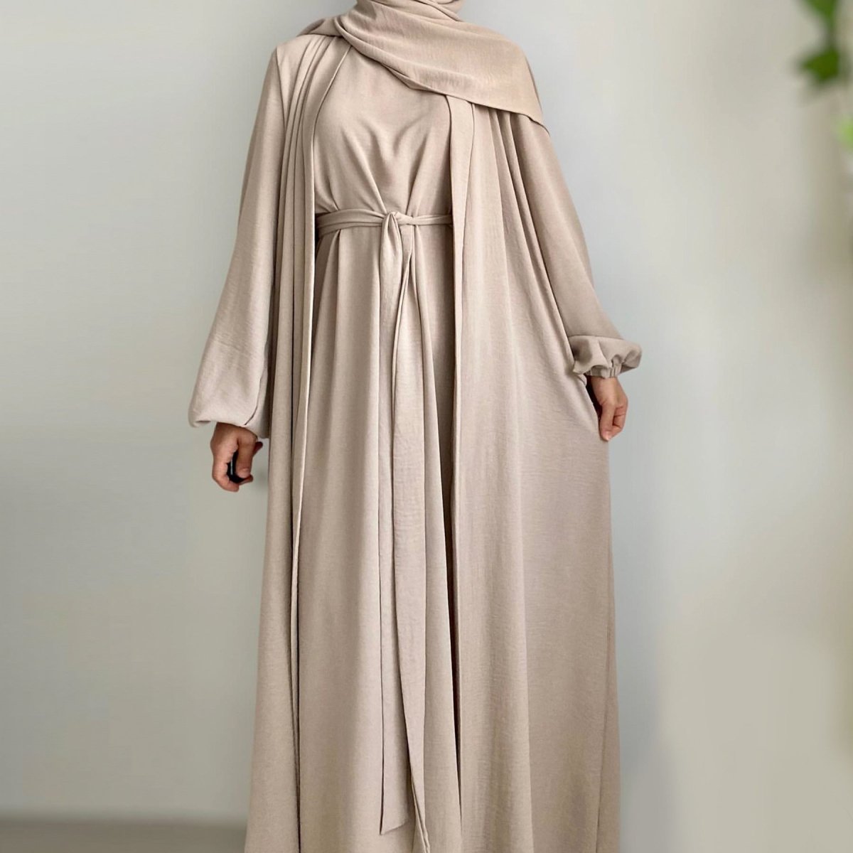 Solid Color Elegant Open Abaya with Pockets, view 2