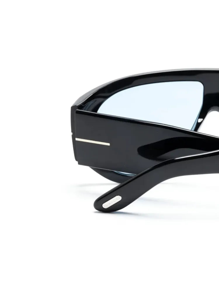 Tom Ford Eyewear FT104401V Sunglasses — Black, view 3