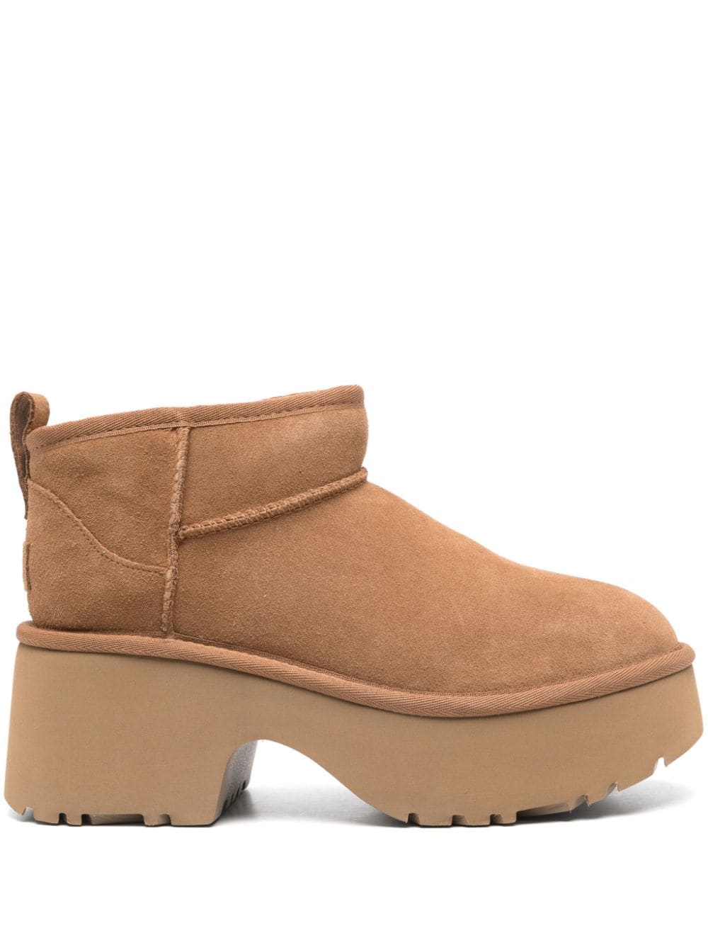 Ugg Boot — Chestnut by UGG