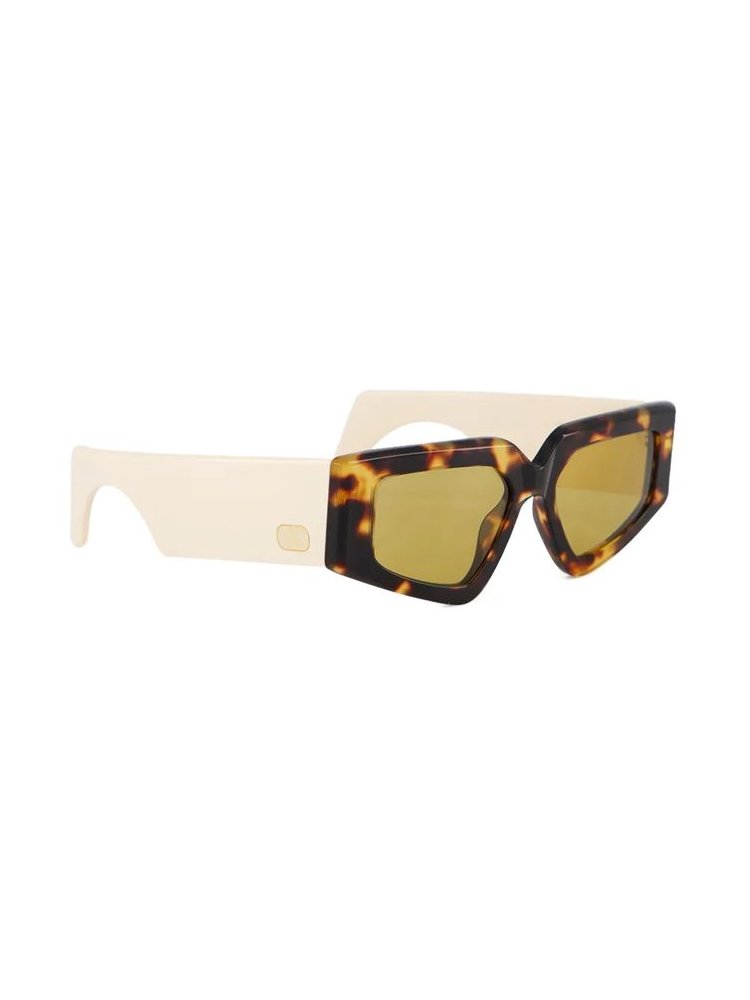 Valentino Garavani Eyewear VG0006S Sunglasses — Tortoiseshell, view 3
