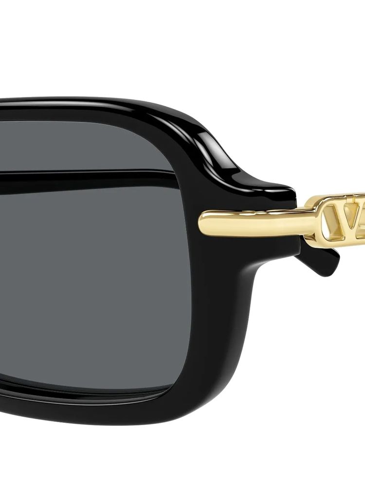 Valentino Garavani Eyewear VG0047S Sunglasses — Black, view 3