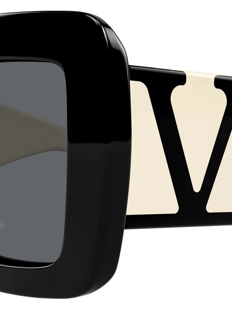 Valentino Garavani Eyewear VG0056S Sunglasses — Black, view 3
