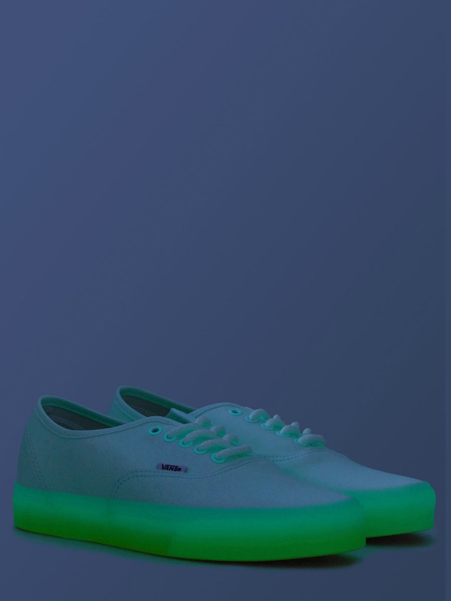 Vans Sneaker — White, view 3